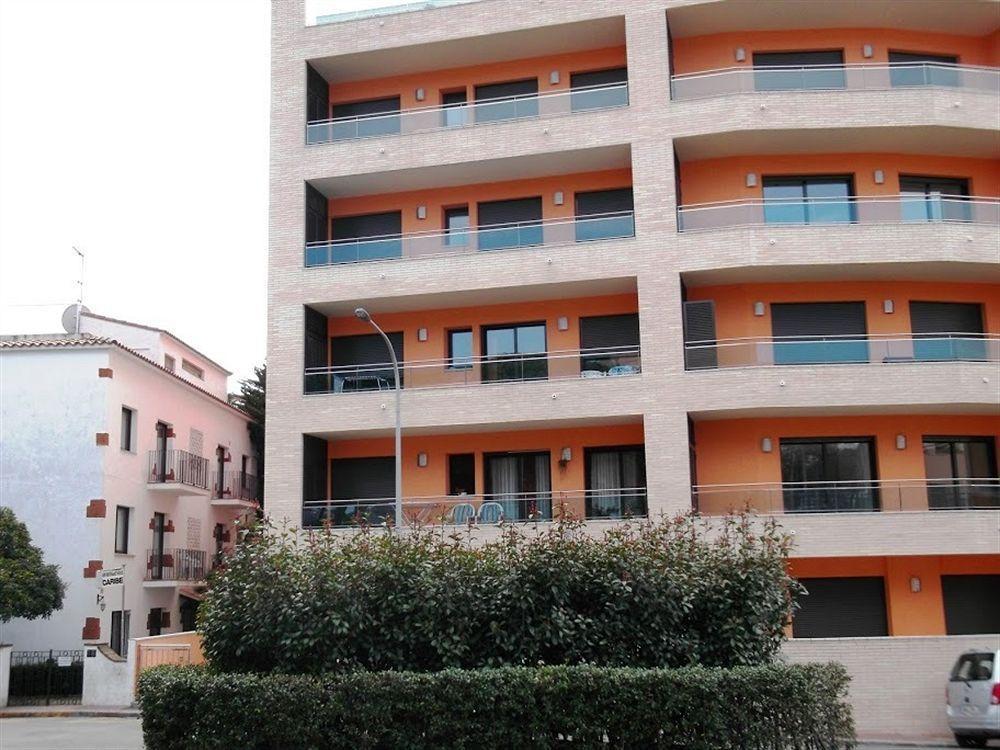 Eton Apartments Lloret de Mar Bagian luar foto